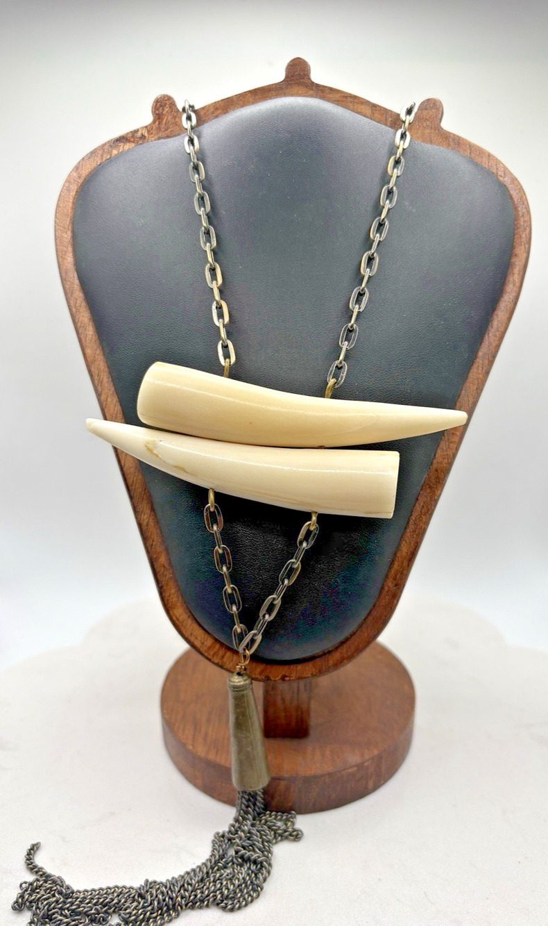 Funky Boho 20" long necklace Top to Bottom 20" around neck Deljoy Brass Bronze
